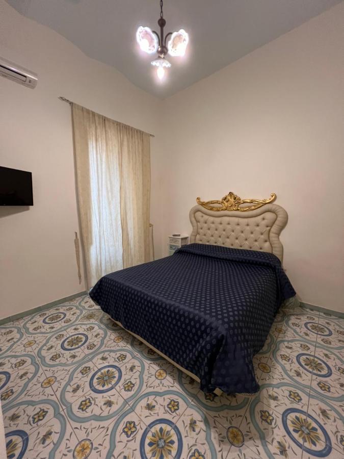 مبيت وإفطار نابولي Beb Rosy المظهر الخارجي الصورة